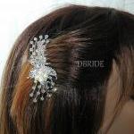Rhinestone Flower Hair Comb..