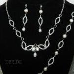 SALE Pearl Bridal Necklace ..